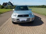 Toyota RAV 4--- Tüv neu - Toyota RAV 4 aus 2003