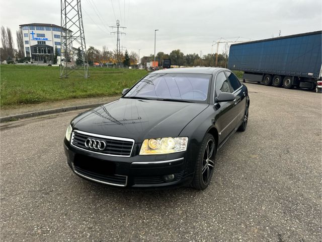 Audi A8 3.7 quattro