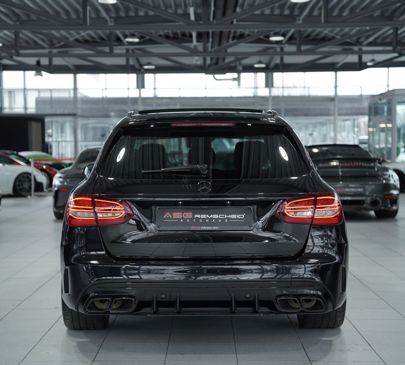 Mercedes Benz C 63 Amg