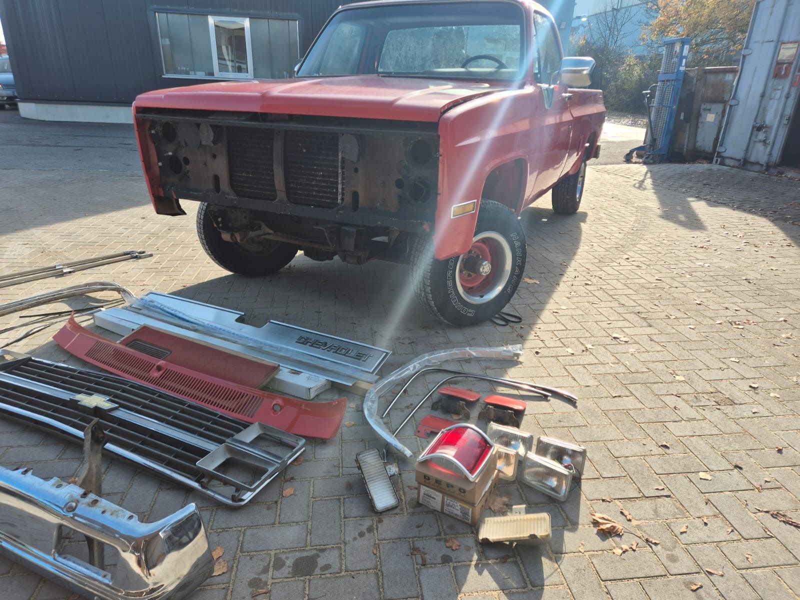 Fahrzeugabbildung Chevrolet K10 Silverado 1/2-ton Pickup 5,0 Small Block