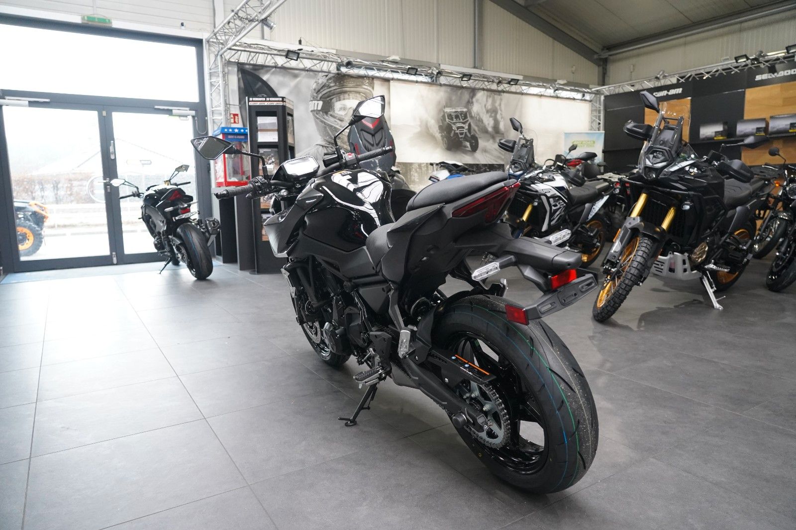 Fahrzeugabbildung Kawasaki Z650S Model 2026  4 Jahre Garantie