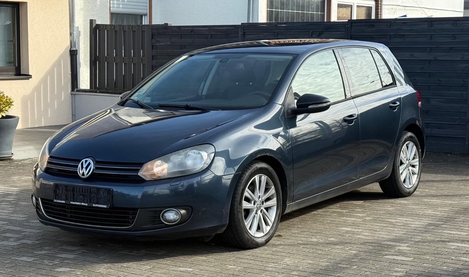 Volkswagen Golf 6 Style Lim. 1,6 TDI 105 PS