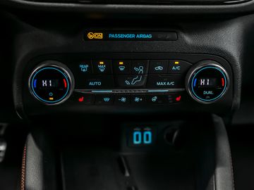 Ford Kuga ST-Line X HUD el. ACC B&O KAMERA PARK-ASS