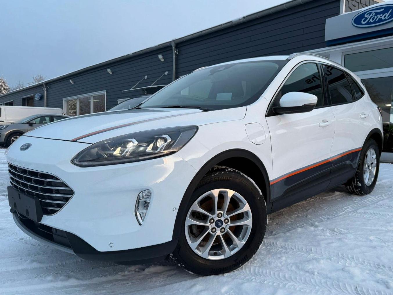 Ford Kuga 2.5 Duratec PHEV Titanium X CVT