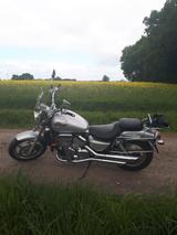 Honda VF750C  - Offers