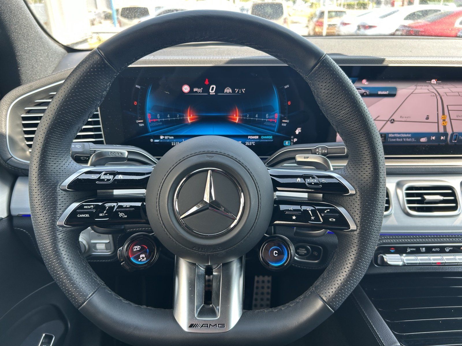 Fahrzeugabbildung Mercedes-Benz GLE53 AMG Prem+ DISTRO Standhz AHK Pano AIRMATIC