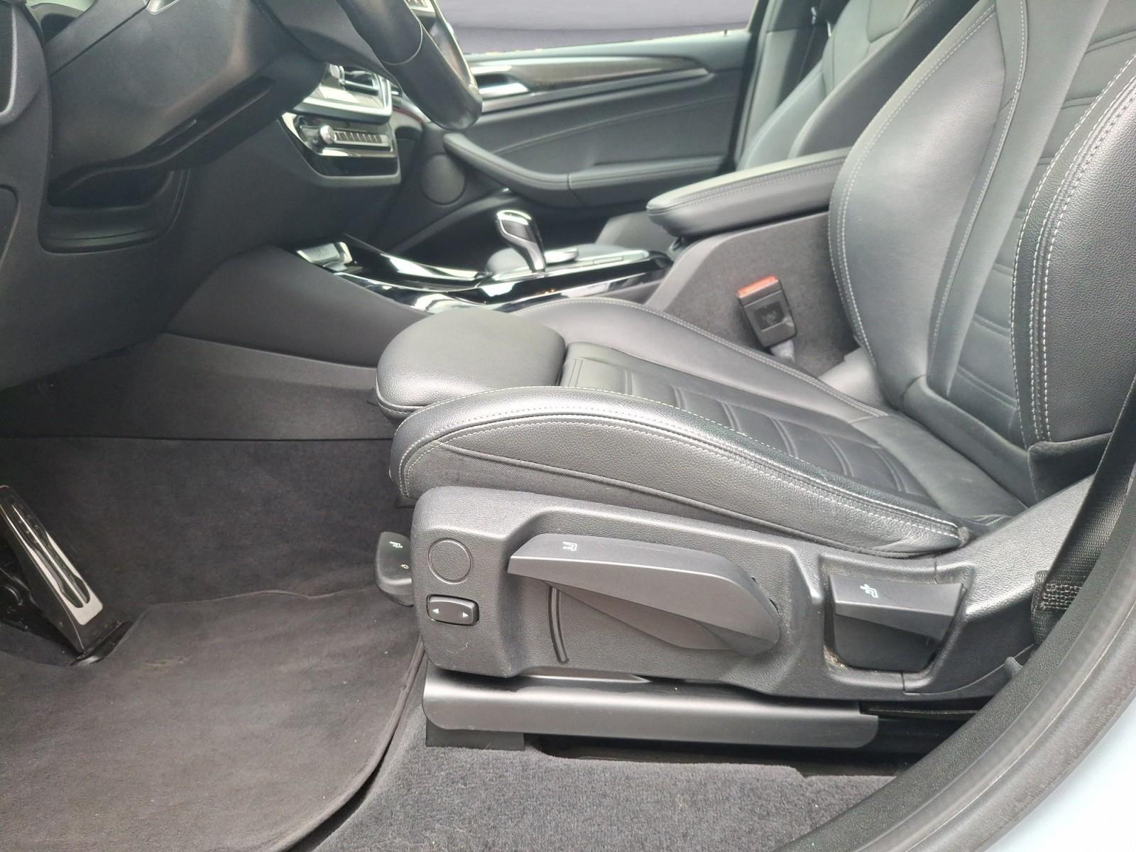BMW X3 xDrive30i A M Sportpaket Sport Aut. Komfortzu