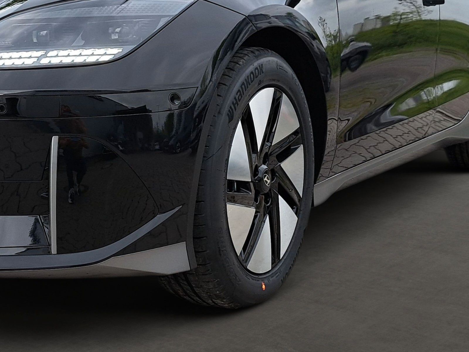 Fahrzeugabbildung Hyundai IONIQ 6 -Uniq-Paket