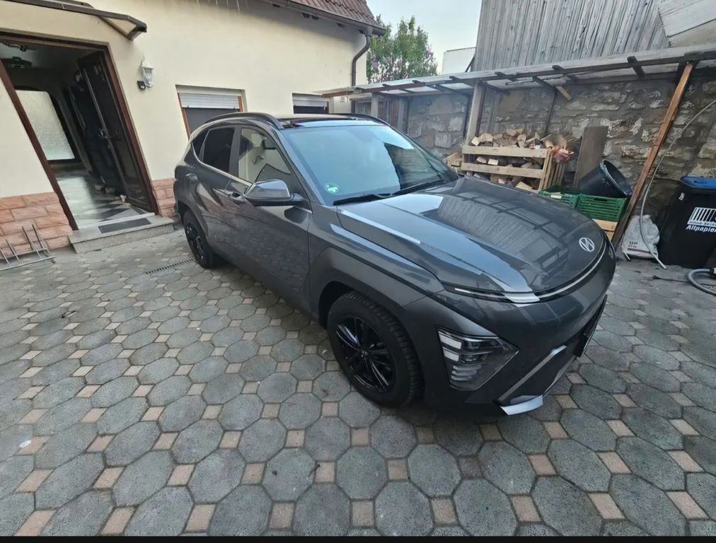 Image of Hyundai KONA