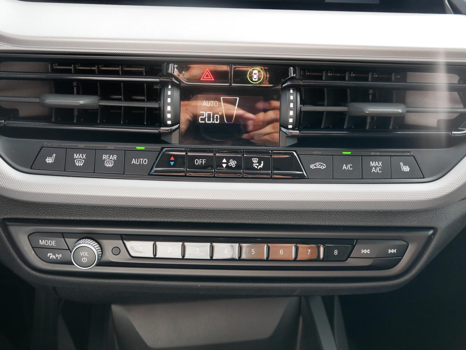 BMW 118 i Advantage Virtual Cockpit el. Heckklappe, миниатюра 19
