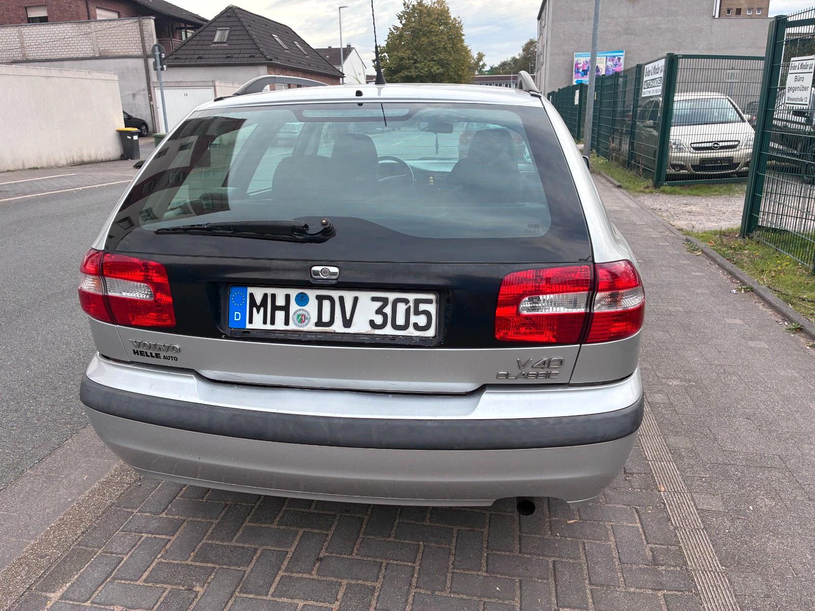 Volvo V40 2004 — engine 1.783 cm³, 122 HP (90kW)