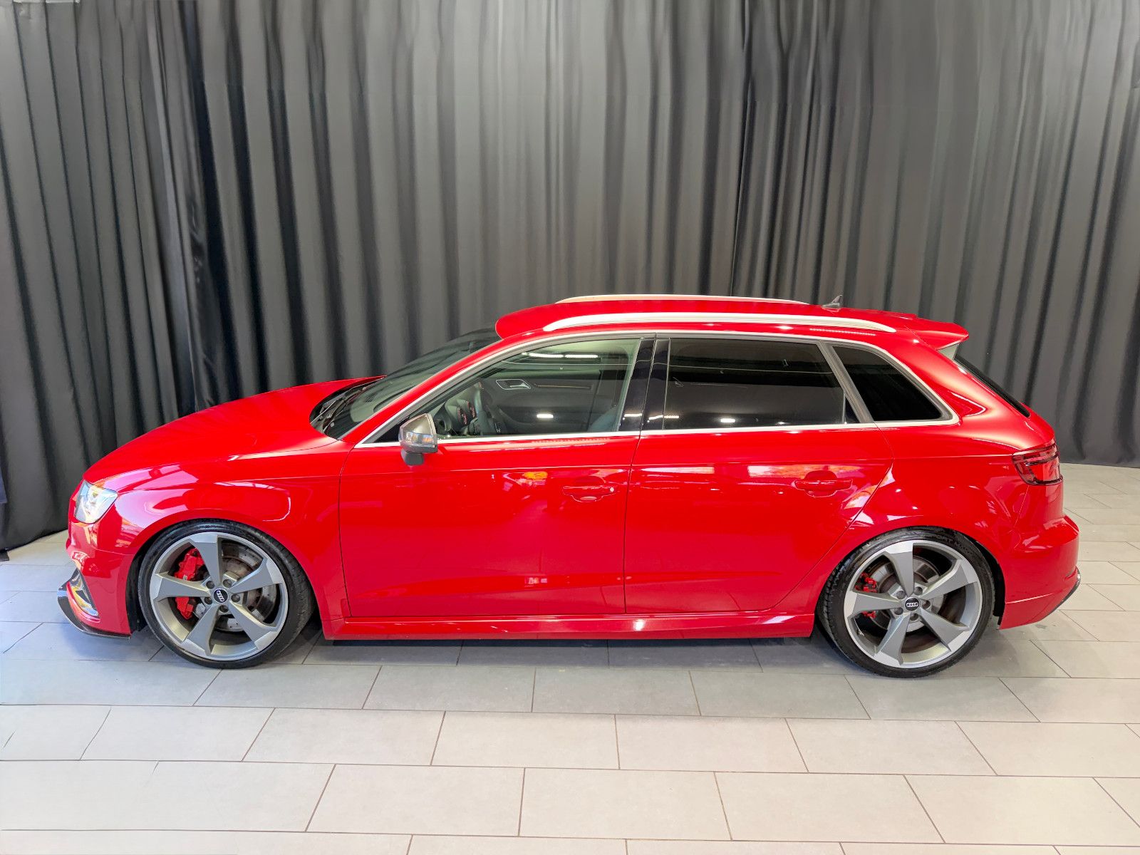 Fahrzeugabbildung Audi RS3 Sportback 2.5 TFSI|EVENTUR|BTMIRS-SITZ|B&O|