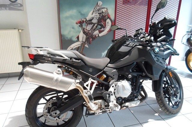 Fahrzeugabbildung BMW F750GS Style Triple Black alle Pakete