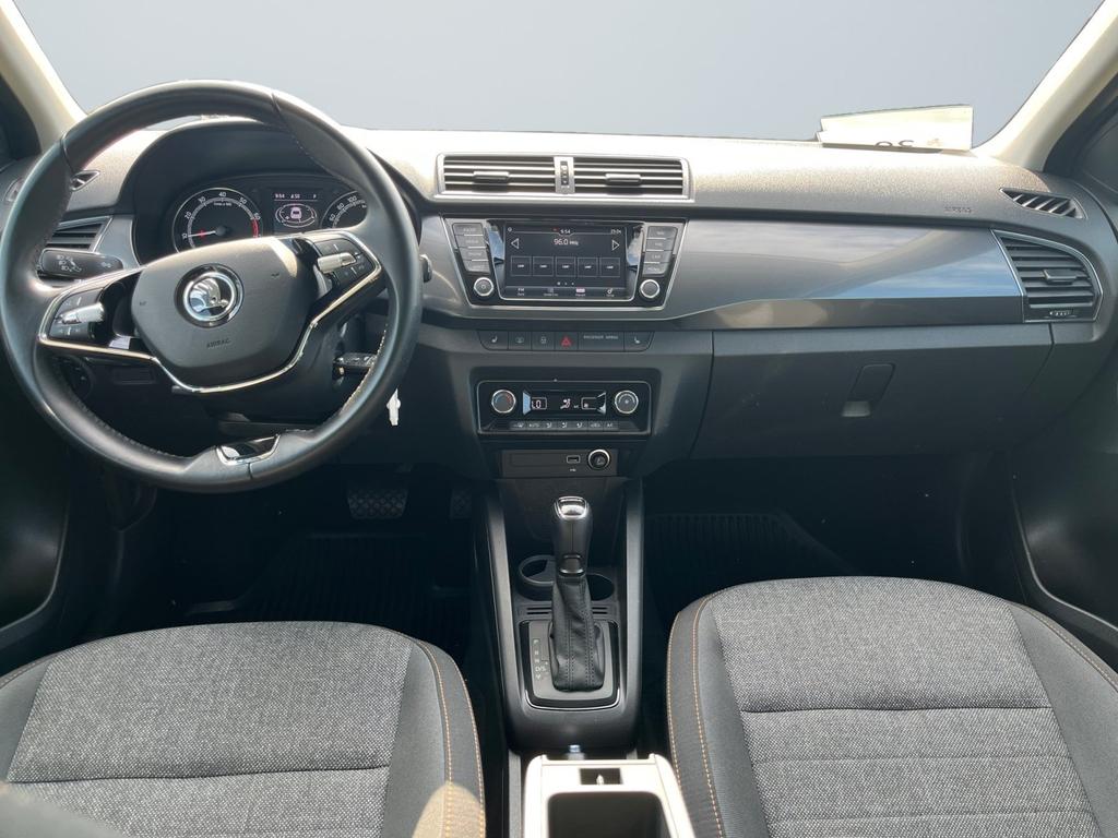 Skoda Fabia 2022 г. Синий, пробег 39972 км