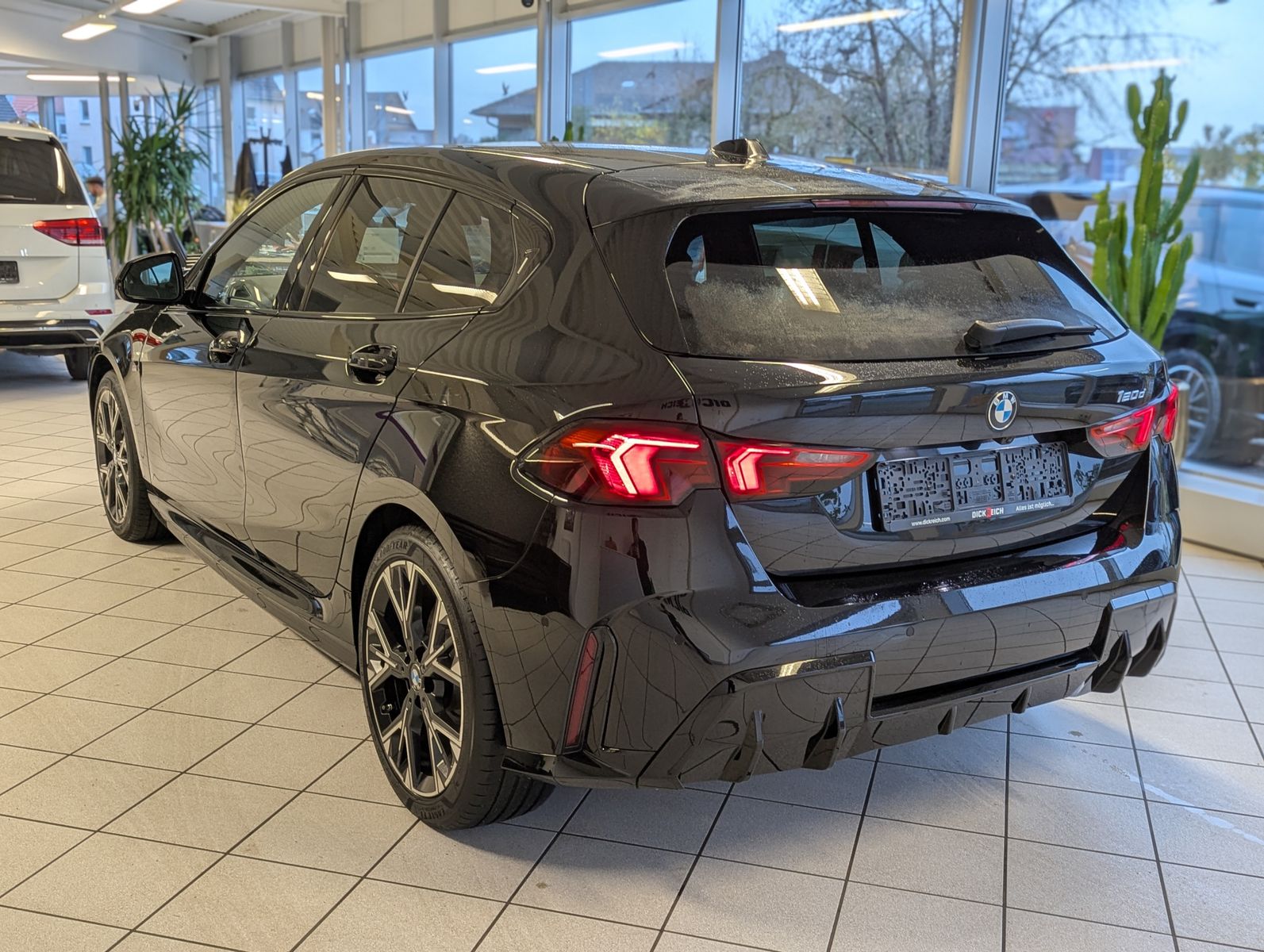 BMW 120 d M-Sport Panorama Driving Assistan-Plus AHK - Image 5