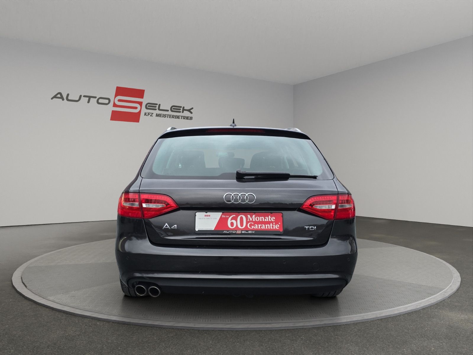 Fahrzeugabbildung Audi A4 Avant Ambiente+AHK+NAVi+TEMPOMAT+Elektr. Heck