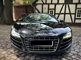 Audi R8 5.2 FSI R tronic quattro Spyder - - Audi R8 mit Benzin-Antrieb: Schwarz, Leder
