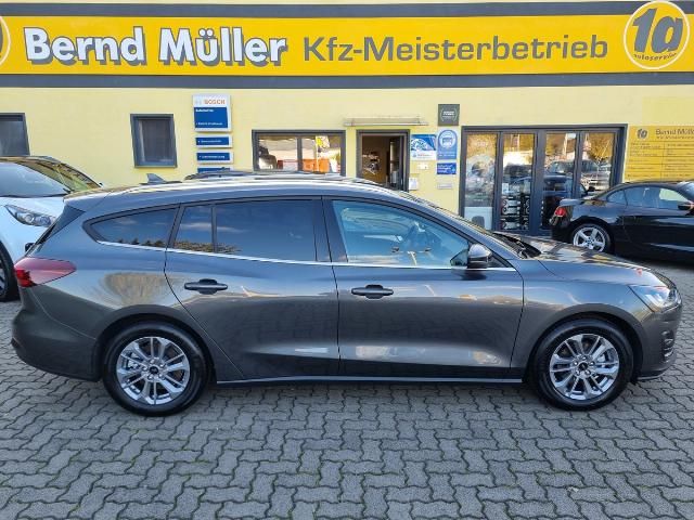 Ford Focus 1.0 EB Mild-Hybrid TITANIUM X NEU! 5 J. Ga