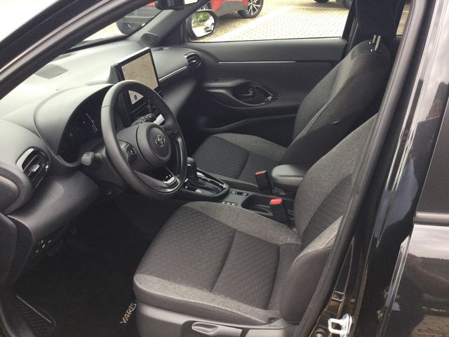 Yaris Cross 1.5 Hybrid FWD Teamplayer ACC LED