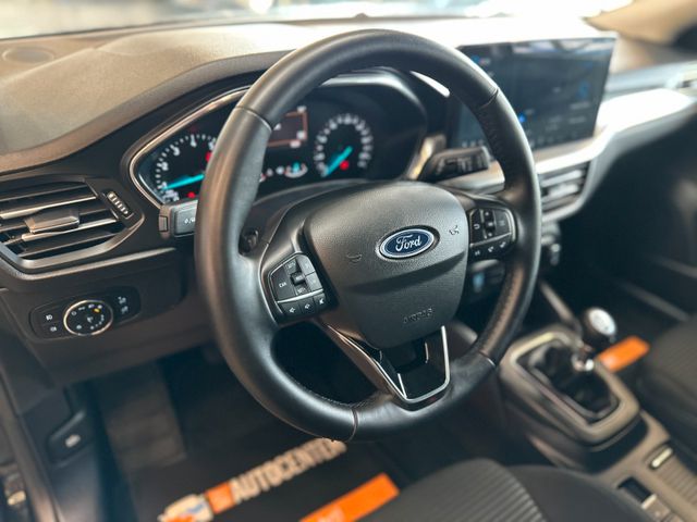MYAUTOCENTER – Gebraucht- und Jahreswagen mit Werkstattservice in Pfaffenhofen Ford Focus *KEYLESS*ACC*NAV*1-HAND*2-ZONEN*