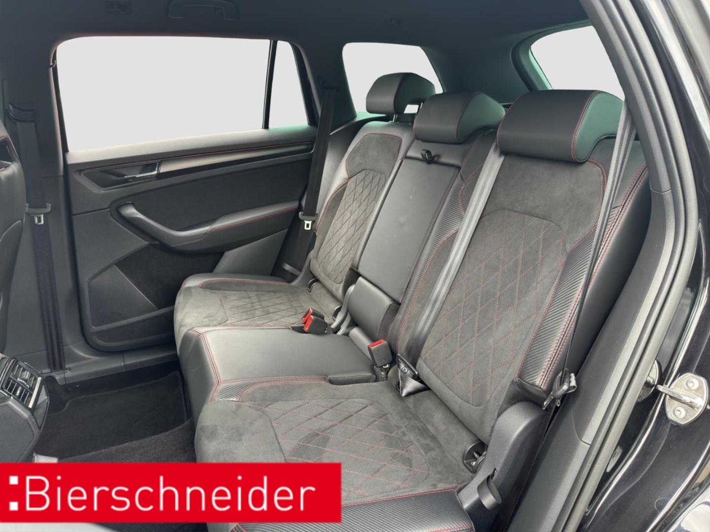 Skoda Kodiaq 2.0 TSI DSG RS KAMERA AHK LED NAVI SHZ