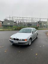BMW E39 Automatik 2002 2.5 Benzin 190 ps - BMW 2002 mit Benzin-Antrieb: Automatik