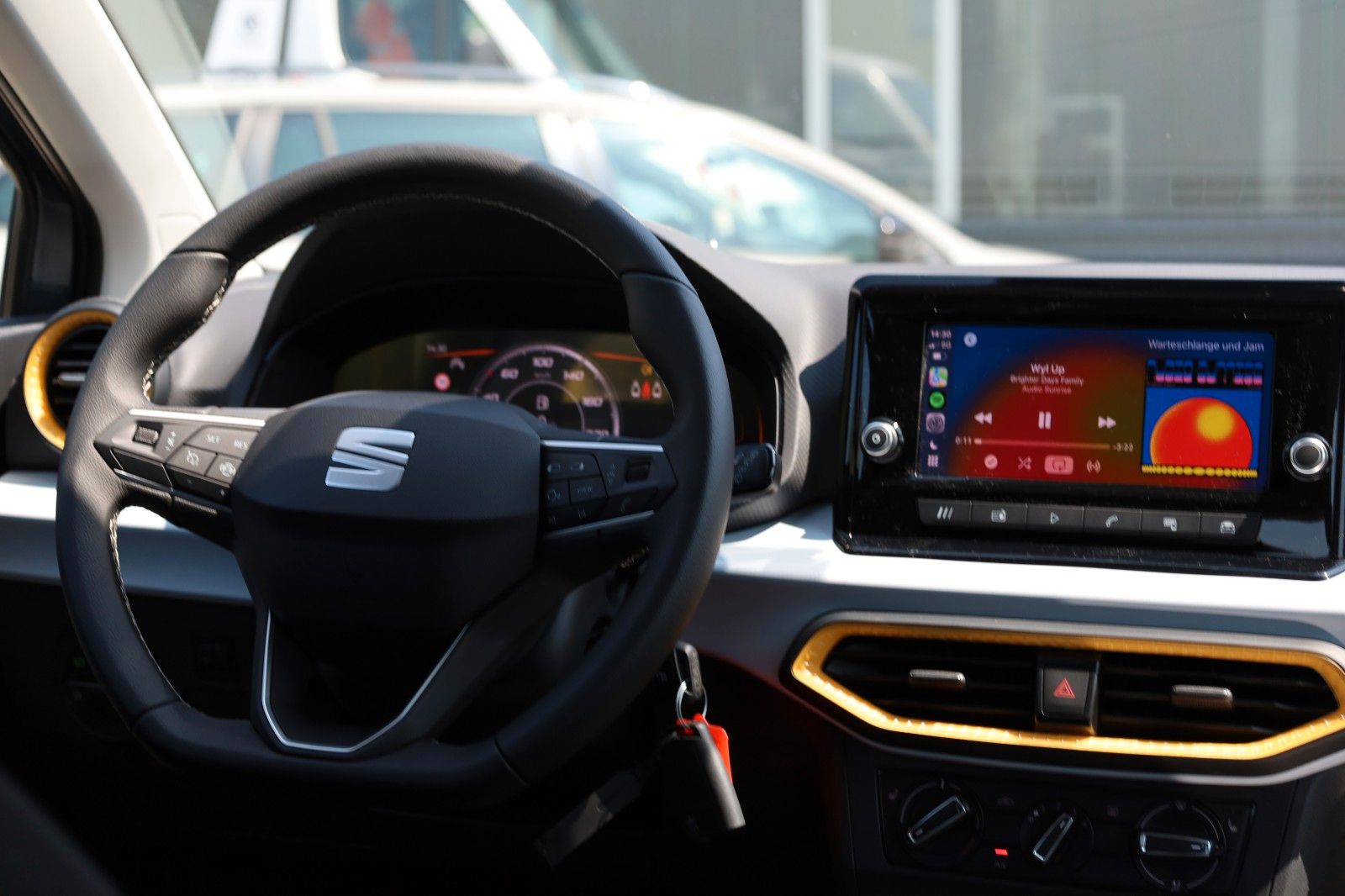 Fahrzeugabbildung SEAT Ibiza Style 1.0 TSI *Sitzheizung *LED