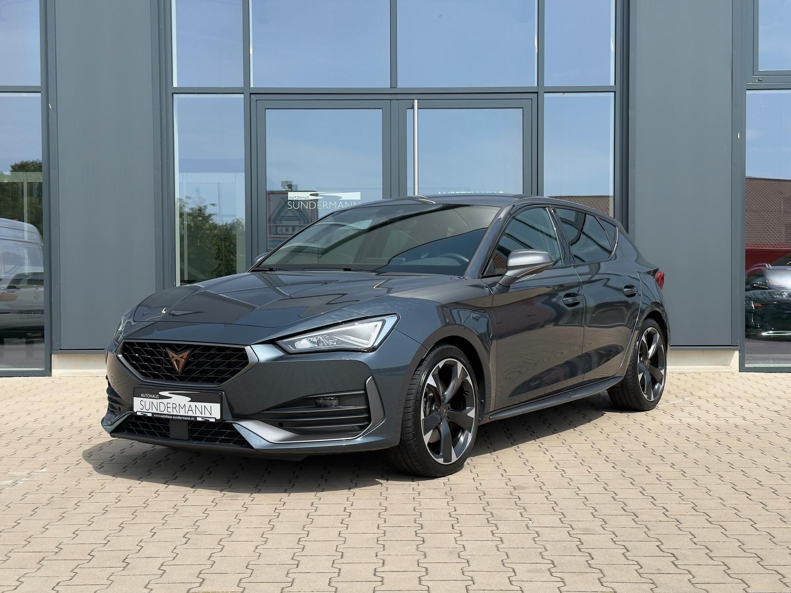 Cupra Leon 1.4 e-HYBRID LED+CarPlay+DAB+Navi+Kessy