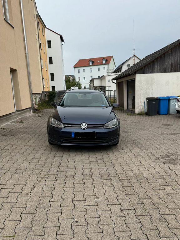 Image of Volkswagen Golf