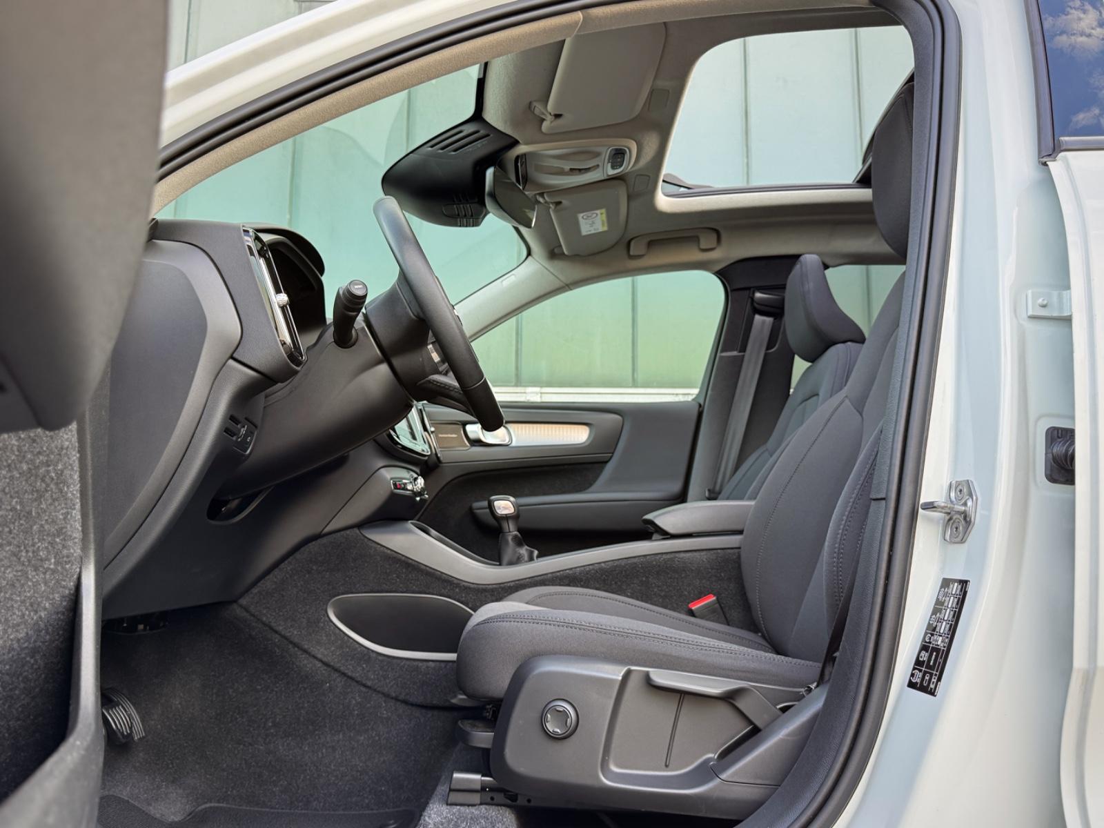Volvo XC40 1.5T3 Momentum Pro *ASSIST|PANO|NAVI|HIFI*