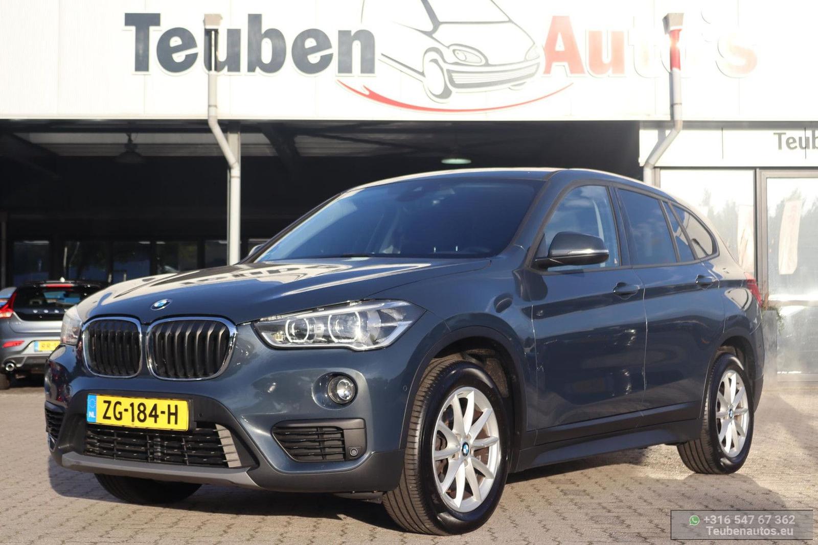 BMW X1 xDrive20i High Executive | 2e besitzer | AHK