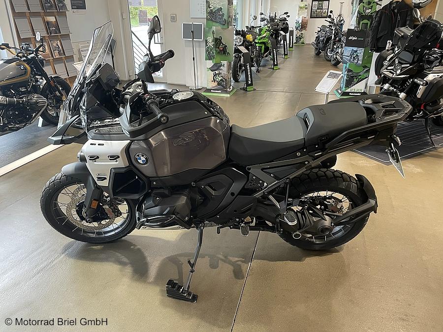 BMW R 1300 GS Adventure Triple Black ADAP Dyna PAK