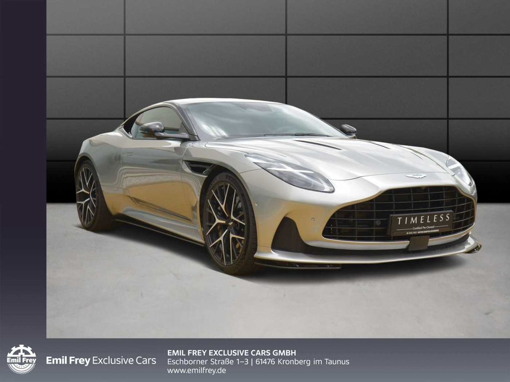 Aston Martin DB12