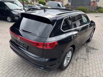 Volkswagen Touareg - 10