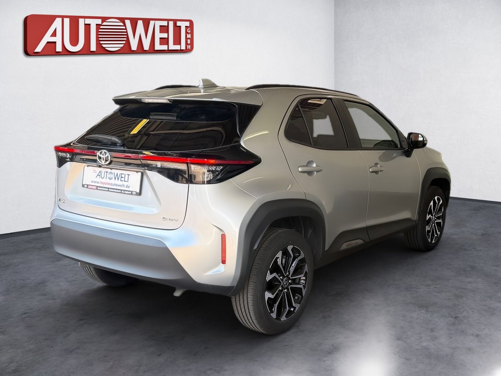 Fahrzeugabbildung Toyota Yaris Cross 1.5 Hybrid Teamplayer KlimaA,LED,SHZ