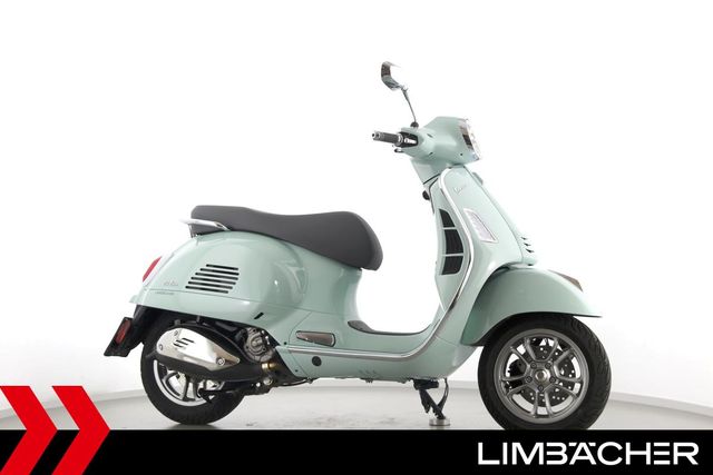 Vespa GTS 300 - 1. HAND