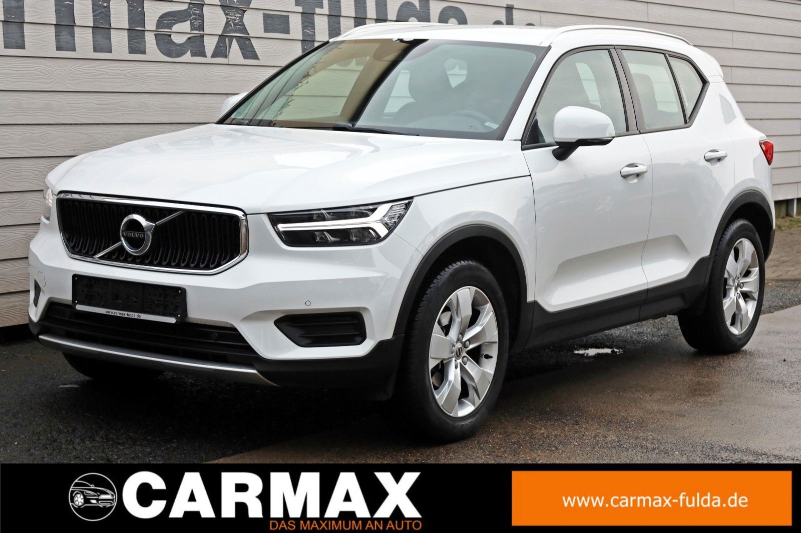 Fahrzeugabbildung Volvo XC40 Momentum Pro,T.Leder,Navi,LED,Kamera