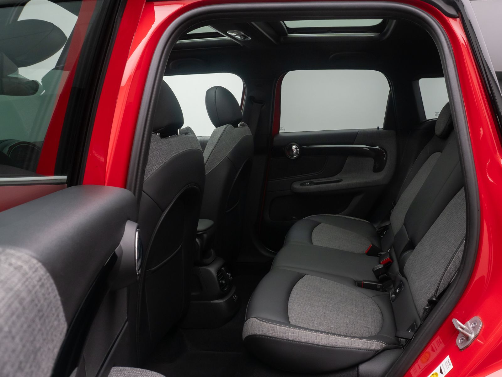 Fahrzeugabbildung MINI Countryman SE (Cooper) DAB HUD H/K Panorama Voll