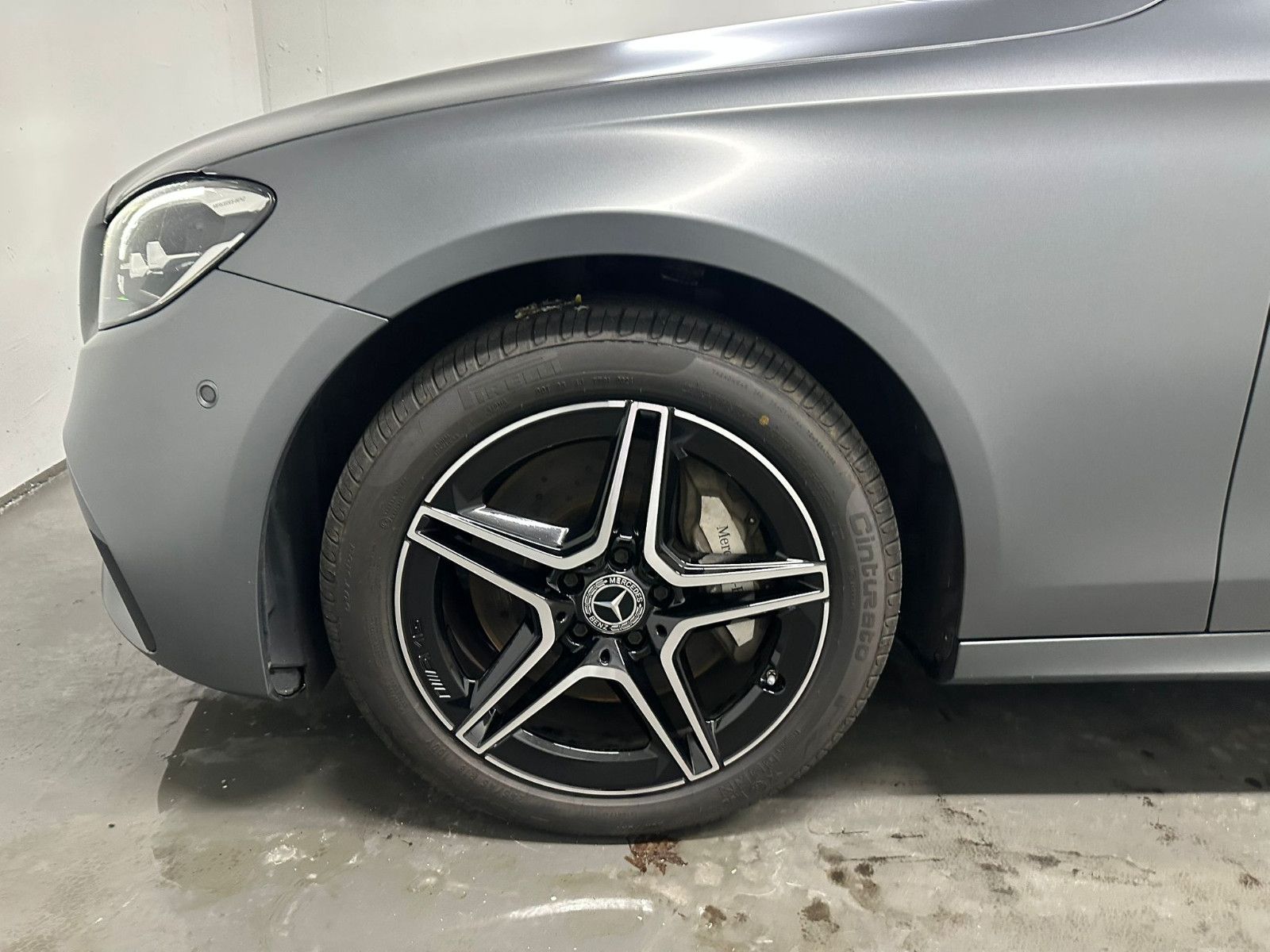 Fahrzeugabbildung Mercedes-Benz E 300 de 4MATIC T AMG-LINE*PANO*AHK*MAGNO