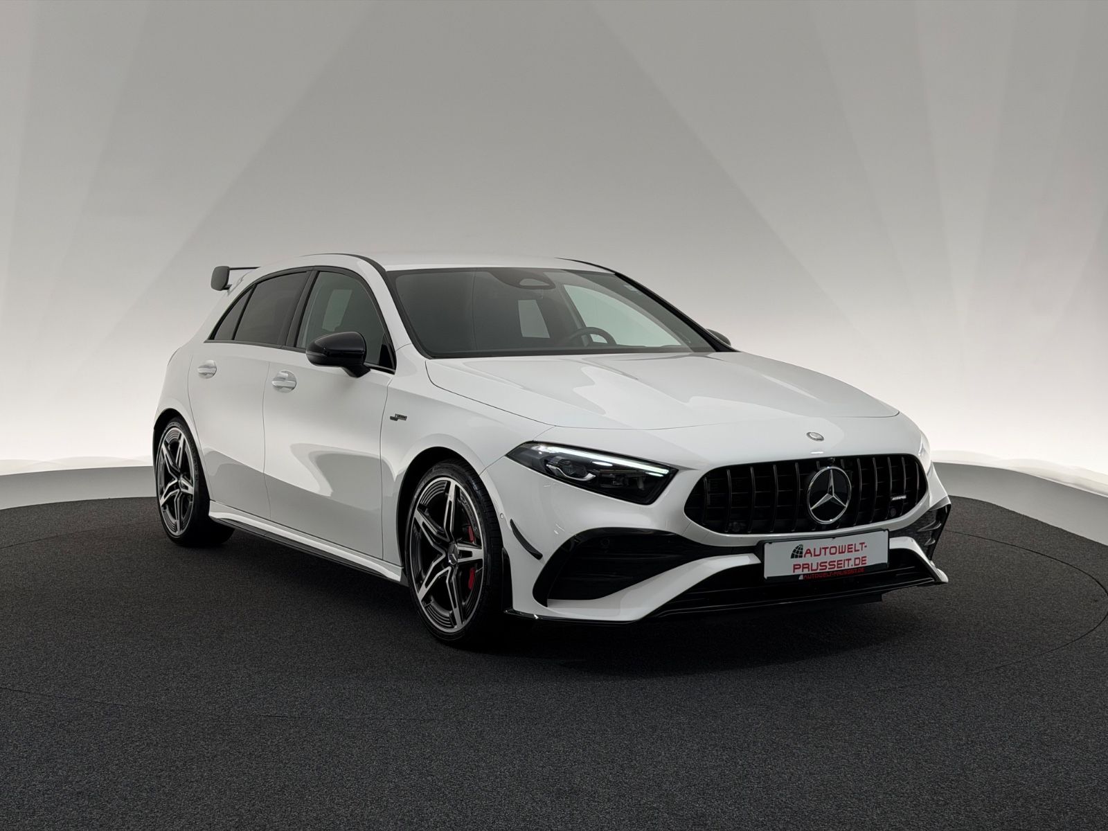 MERCEDES-BENZ A35 AMG 4Ma.*AERO*NIGHT-MULTIBEAM-BURMESTER-ARC
