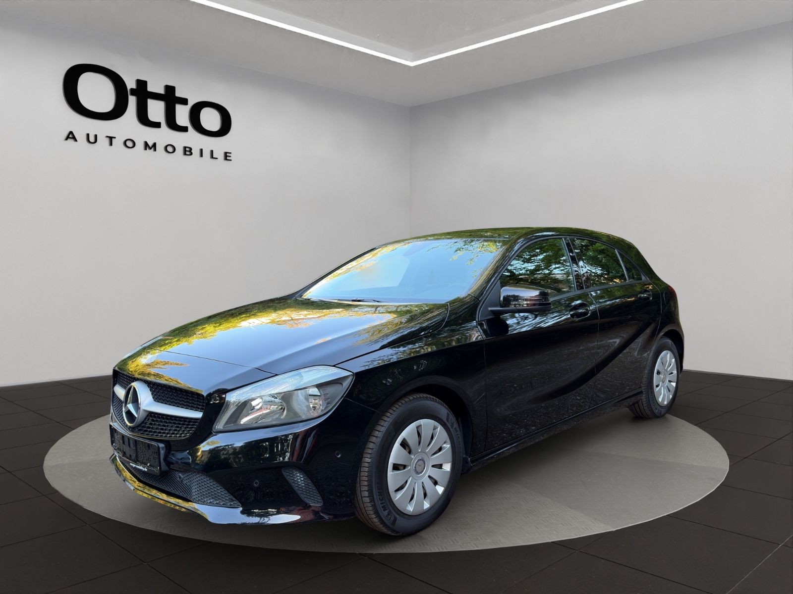 MERCEDES-BENZ A 160
