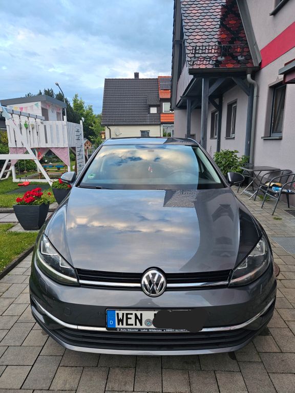 Image of Volkswagen Golf