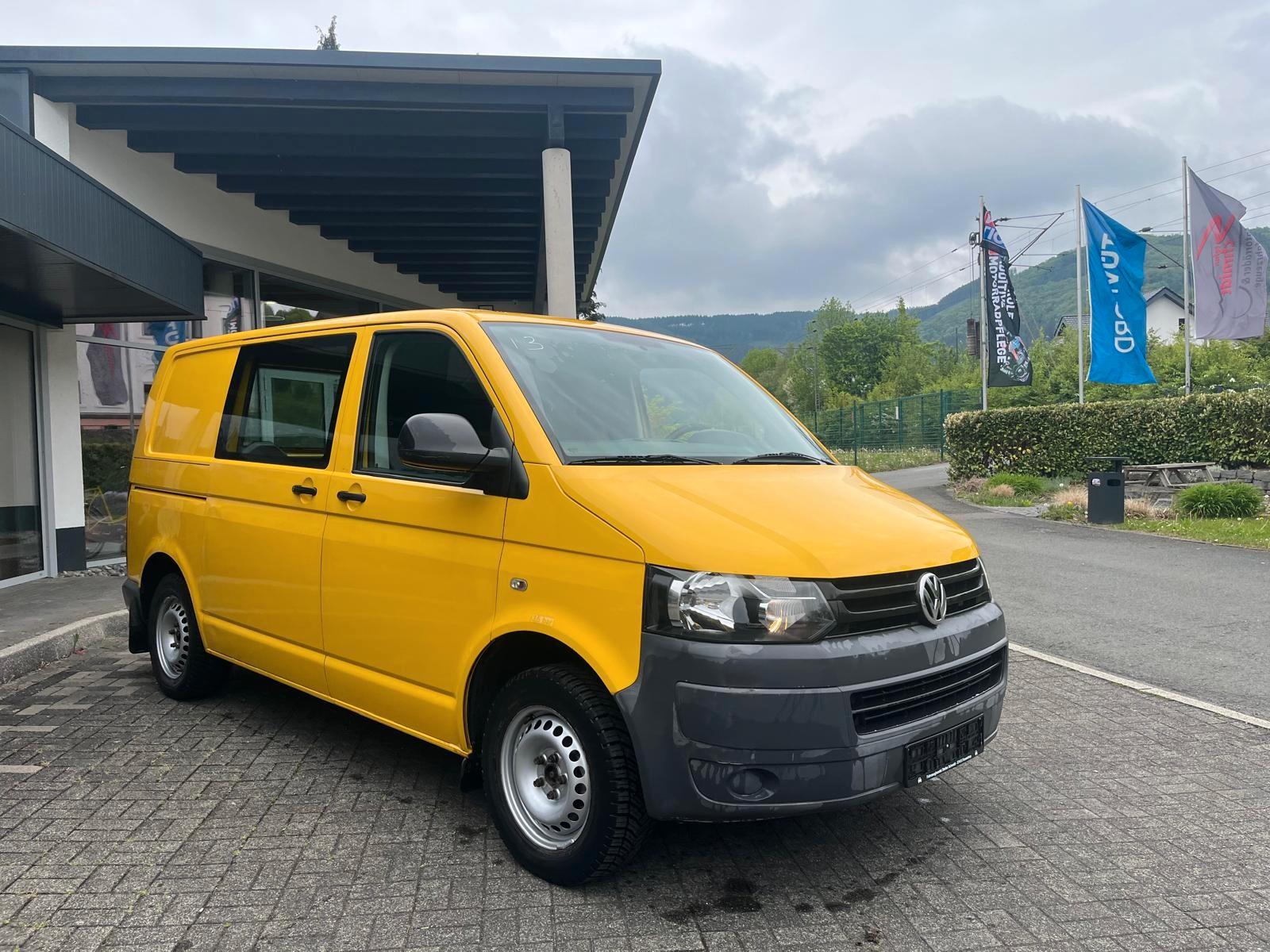 Volkswagen T5 Transporter 2.0 TDI *1.Hand * Bulli * Camper