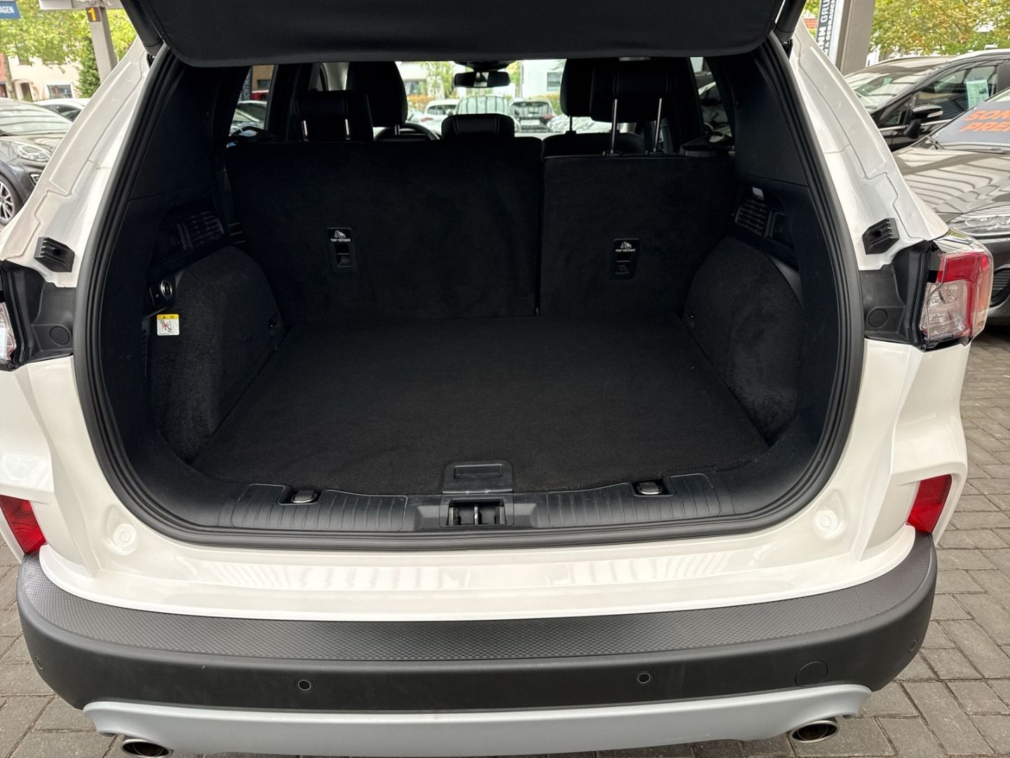 Fahrzeugabbildung Ford Kuga Hybrid Titanium X AWD/AHK/LED/HUD/TWA/Bang