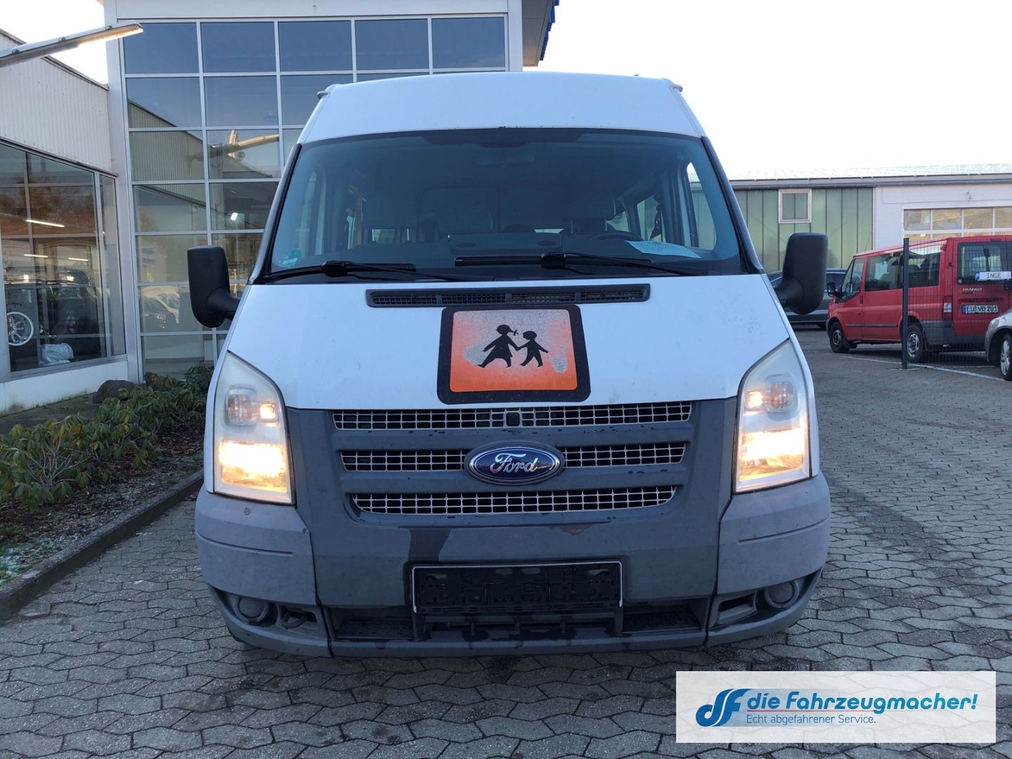 Fahrzeugabbildung Ford Transit Kombi FT 300L Trend KLima 2.2 TDCI *1174