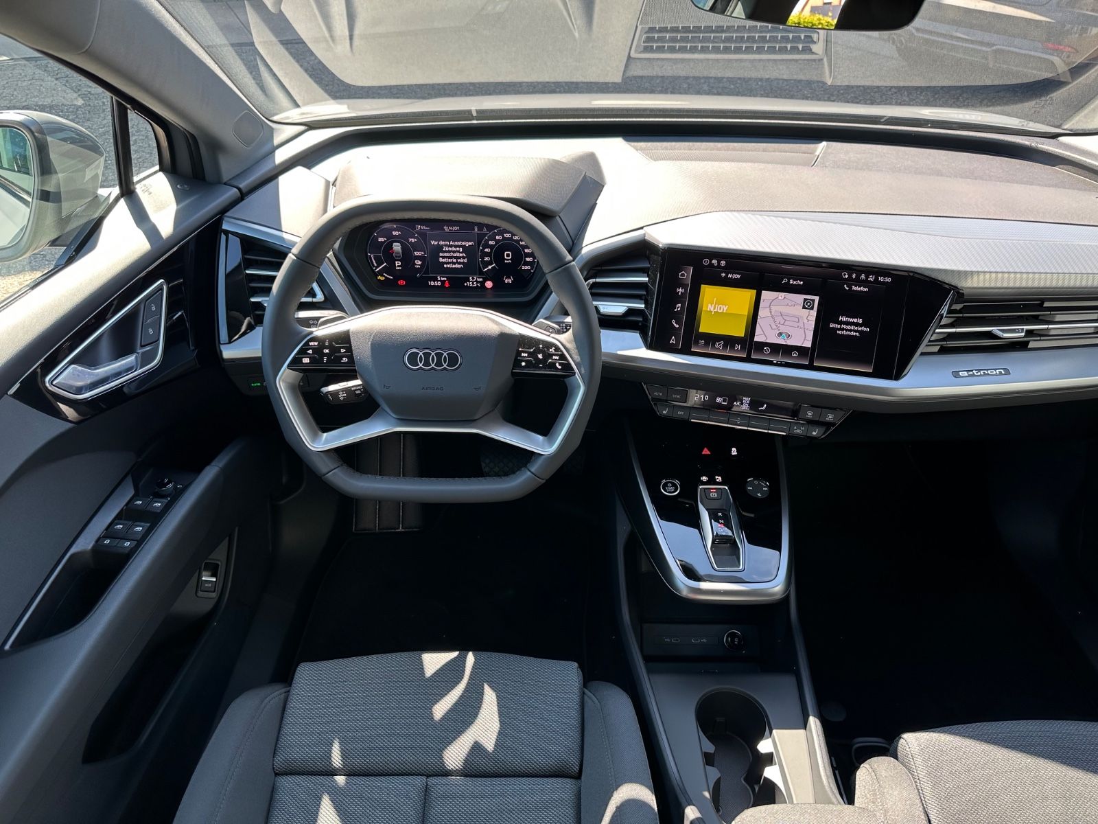 Fahrzeugabbildung Audi Q4 45 e-tron advanced quattro Navi/ACC/Matrix