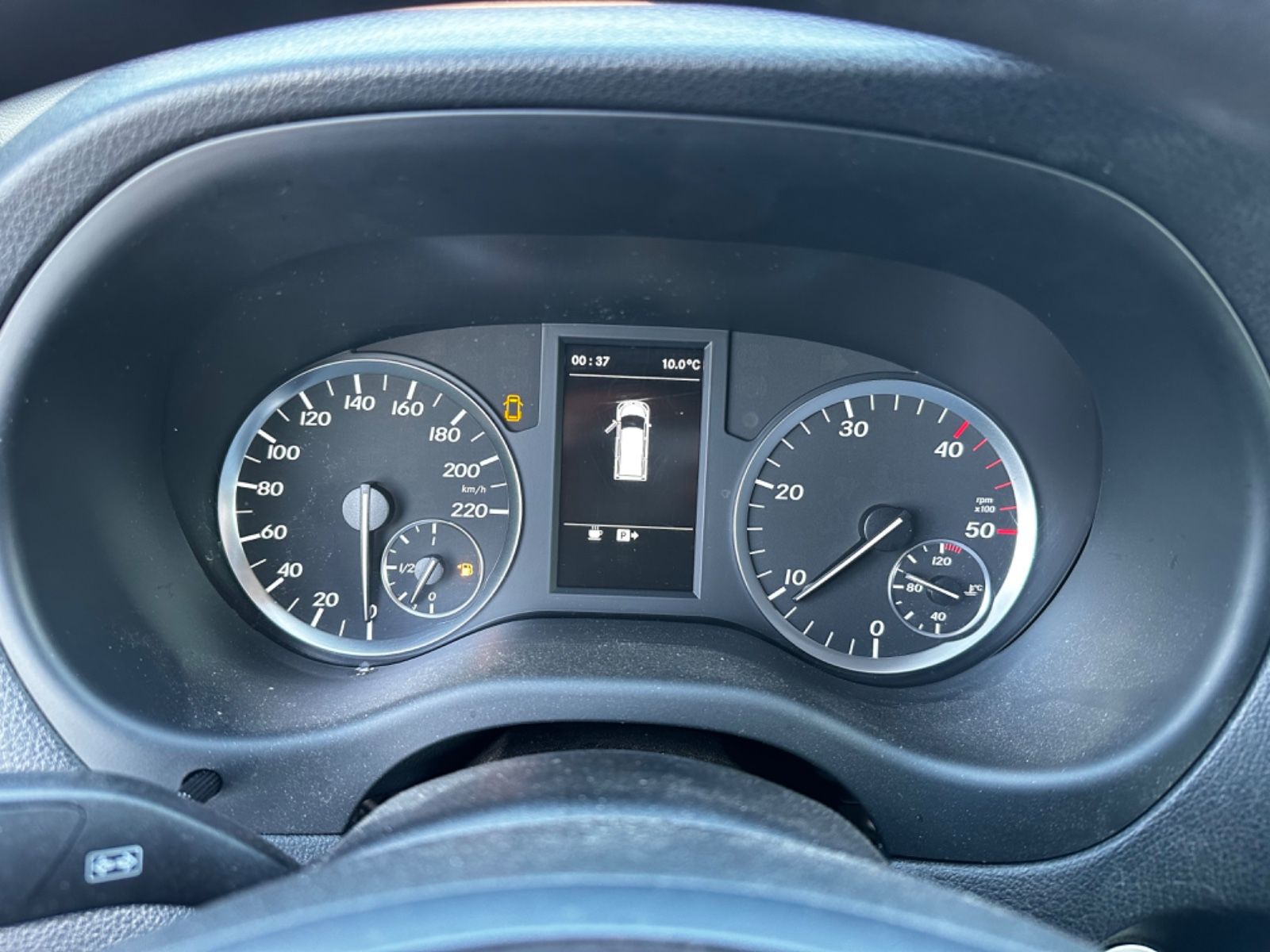 Fahrzeugabbildung Mercedes-Benz Vito Kasten 111 CDI Lang Klima Werkstattausstatt