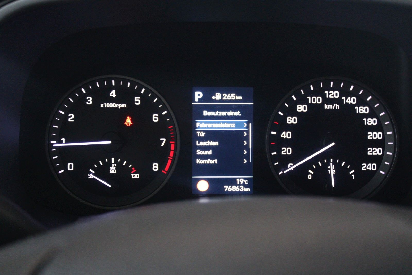 Fahrzeugabbildung Hyundai TUCSON STYLE Aut. NAVI AHK LED SHZ CAM uvm.