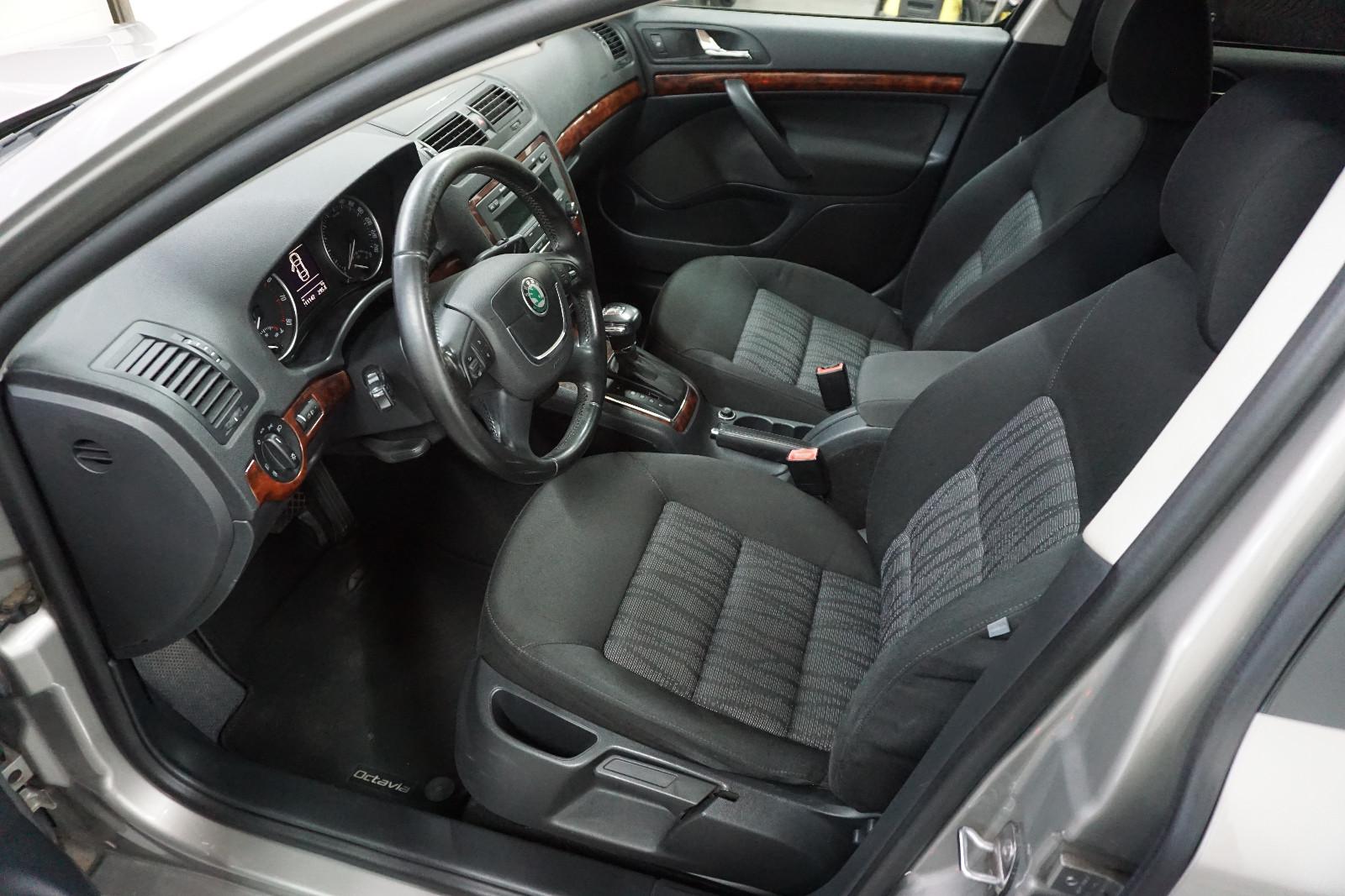 Skoda Octavia 2009 — photo 14