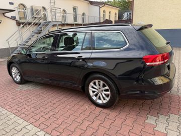 Volkswagen Passat Variant - 4